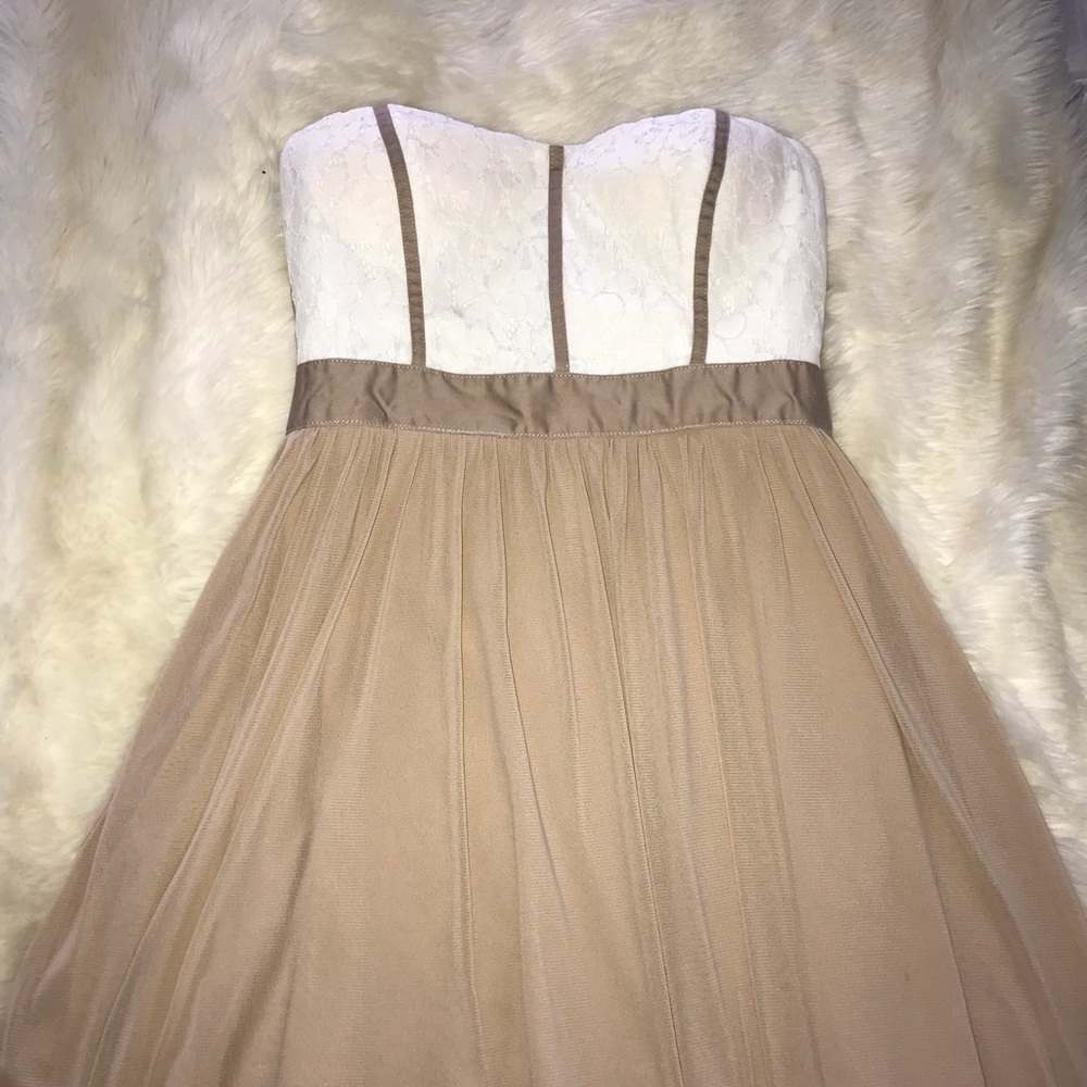Lace flowy summer dress